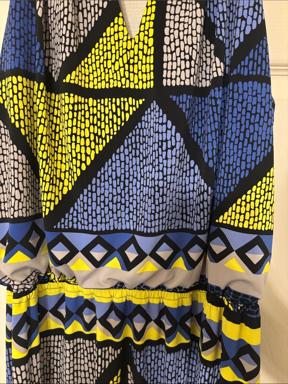 Tori Richard Blue Yellow Black Geometric Maxi Dress - Picture 4 of 6